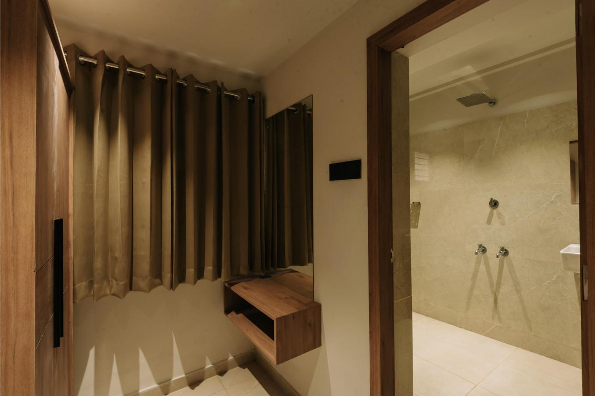 Hotel Beverly Plaza Kozhikode Exterior photo